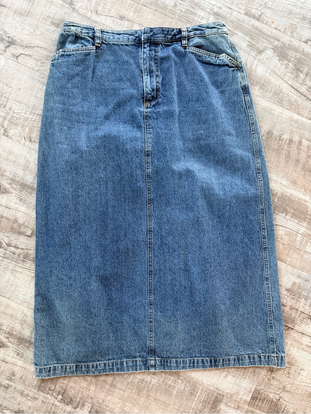 Modest skirt in size 12 Cherokee brand vintage
